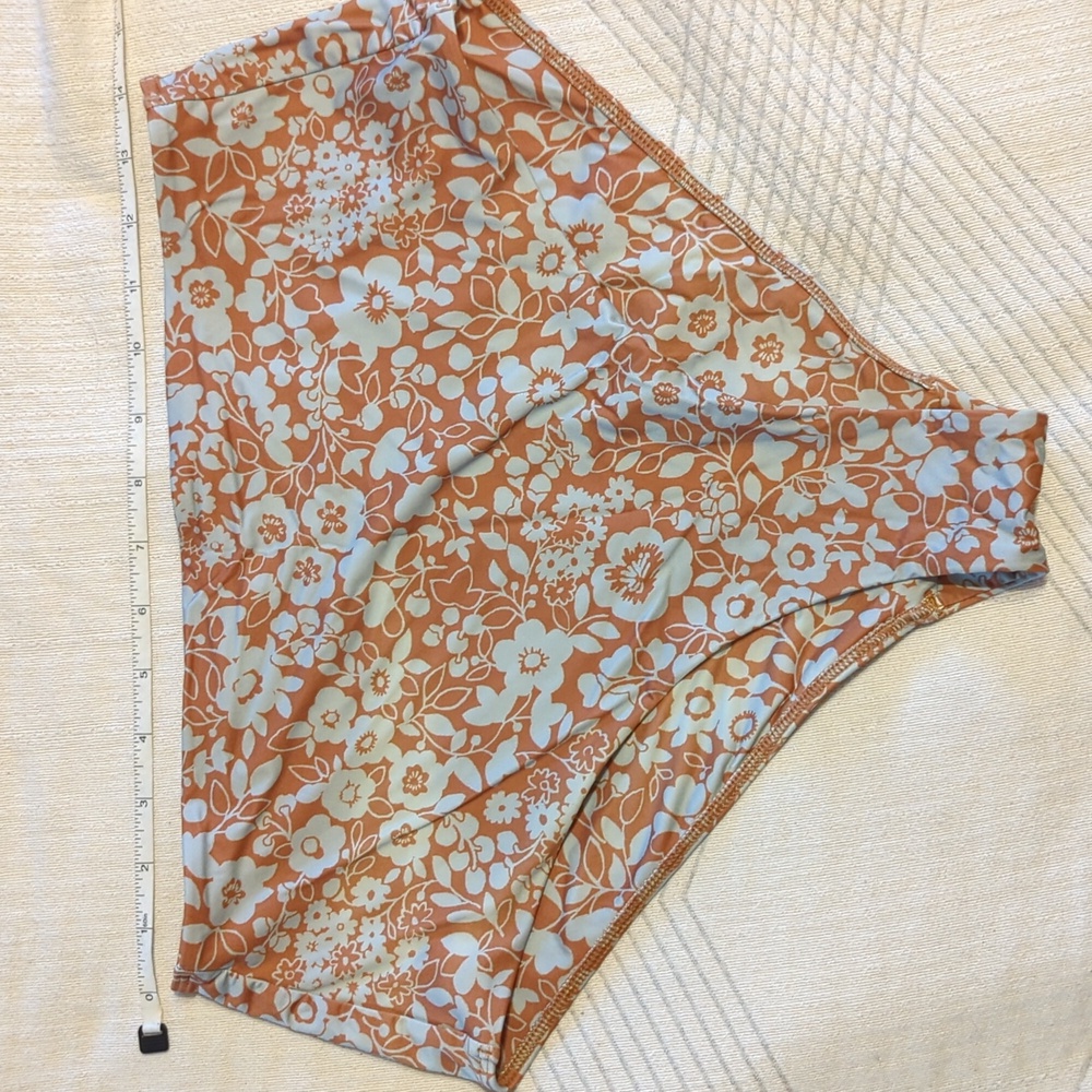 EVERLANE Floral High-Waisted Bikini Bottom - LG - Picture 4 of 5